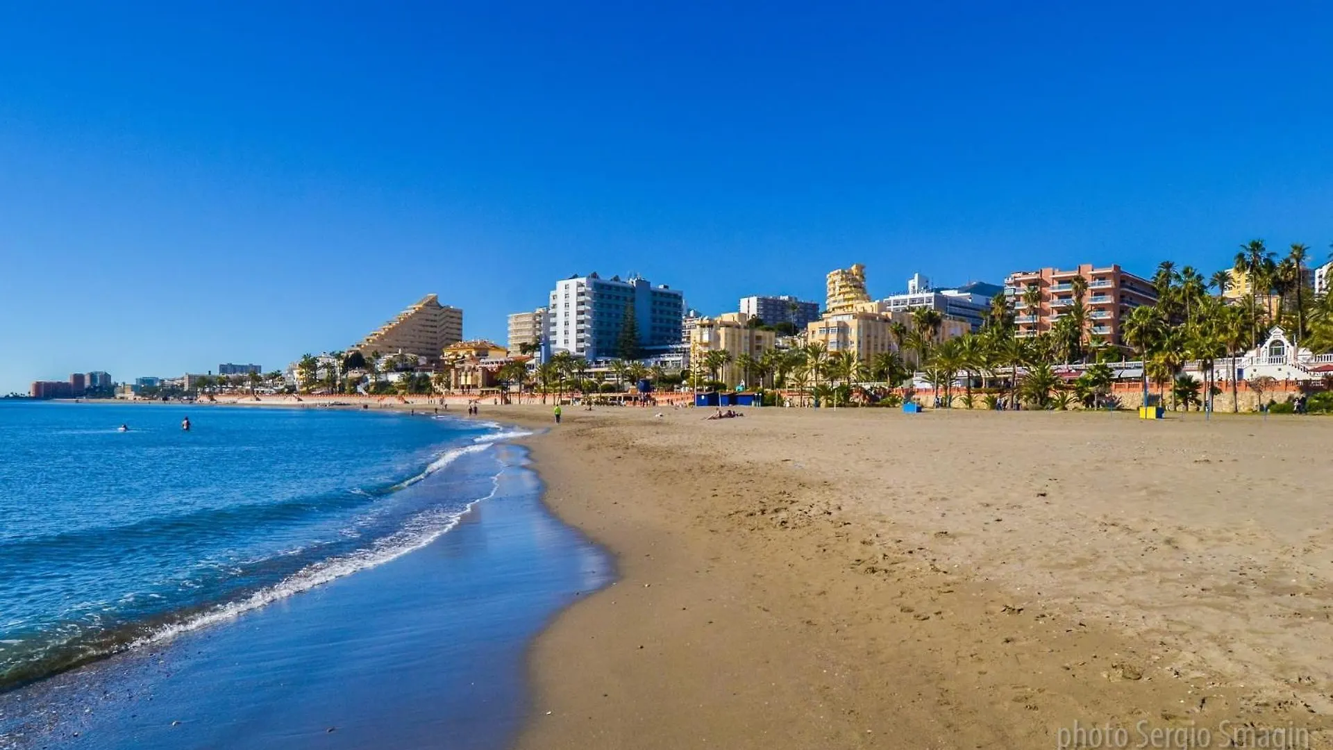 714 Iris Apartamento - Vista Al Mar - Cerca De Tren, Restaurantes, Tiendas - Playa A 10 Min Caminando Benalmádena